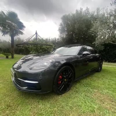 Sell Porsche Panamera Sport Turismo 2019 - 69990 EUR, 210000 km - AUTO.MOTO.pt