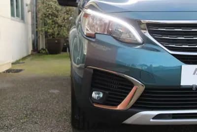 Vendo Peugeot 5008 2018 - 21990 EUR, 116000 km - AUTO.MOTO.pt