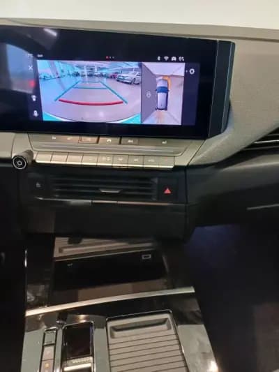 Sell Opel Astra 2023 - 31000 EUR, 11950 km - AUTO.MOTO.pt