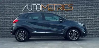 Vendo Renault Captur 2017 - 12990 EUR, 84000 km - AUTO.MOTO.pt