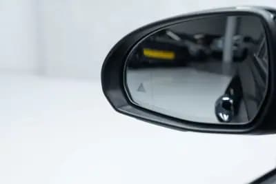 Vendo Mercedes-Benz C 300 2022 - 42950 EUR, 63000 km - AUTO.MOTO.pt