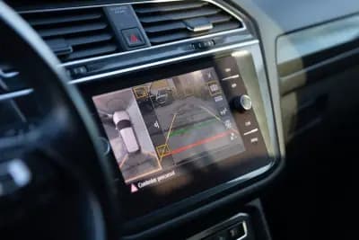 Sell Volkswagen Tiguan Allspace 2018 - 29890 EUR, 105000 km - AUTO.MOTO.pt