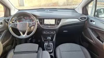 Vendo Opel Crossland 2021 - 14750 EUR, 51130 km - AUTO.MOTO.pt