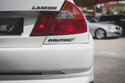 Sell Mitsubishi Lancer 1998 - 125000 EUR, 54109 km - AUTO.MOTO.pt