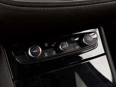 Vendo Opel Grandland X 2021 - 19990 EUR, 113300 km - AUTO.MOTO.pt