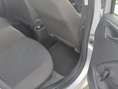 Sell Opel Corsa 2017 - 12900 EUR, 88000 km - AUTO.MOTO.pt