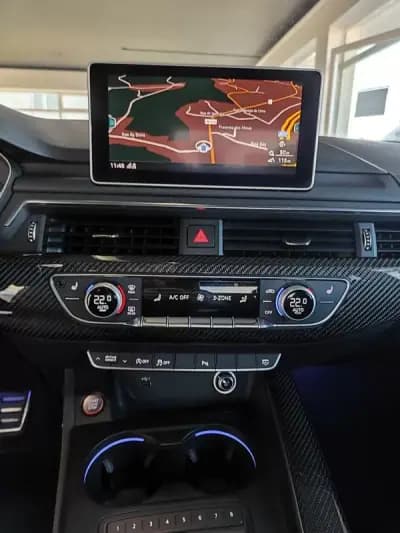 Vendo Audi RS5 2018 - 56000 EUR, 142000 km - AUTO.MOTO.pt