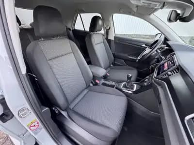 Vendo Volkswagen T-Roc 2020 - 23500 EUR, 88000 km - AUTO.MOTO.pt