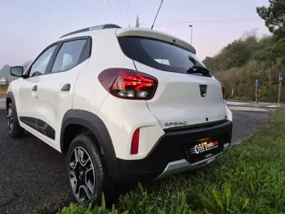 Vendo Dacia Spring 2022 - 11450 EUR, 26258 km - AUTO.MOTO.pt