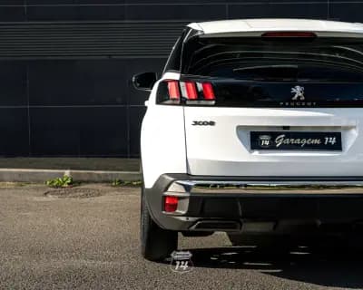 Sell Peugeot 3008 2019 - 17990 EUR, 149900 km - AUTO.MOTO.pt