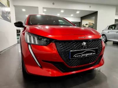 Vendo Peugeot 208 2020 - 14500 EUR, 47000 km - AUTO.MOTO.pt