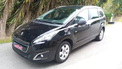 Sell Peugeot 5008 2016 - 11500 EUR, 187611 km - AUTO.MOTO.pt