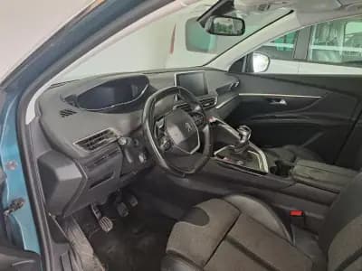 Sell Peugeot 5008 2017 - 12950 EUR, 234201 km - AUTO.MOTO.pt