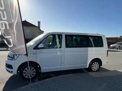 Sell Volkswagen Caravelle 2020 - 33750 EUR, 40492 km - AUTO.MOTO.pt