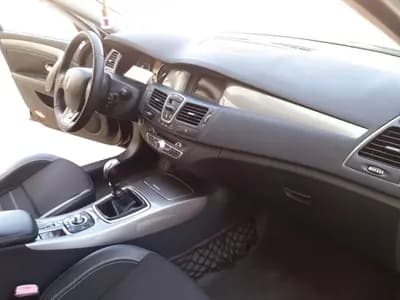 Vendo Renault Laguna Break 2012 - 8000 EUR, 186055 km - AUTO.MOTO.pt