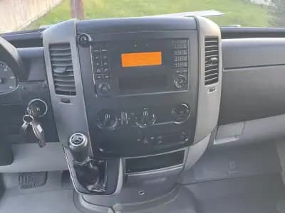 Vendo Mercedes-Benz Sprinter 2014 - 16900 EUR, 190000 km - AUTO.MOTO.pt