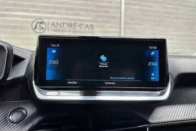 Sell Peugeot 2008 2021 - 18450 EUR, 43013 km - AUTO.MOTO.pt