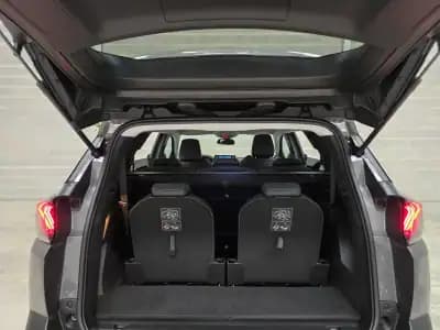 Sell Peugeot 5008 2021 - 22450 EUR, 42414 km - AUTO.MOTO.pt