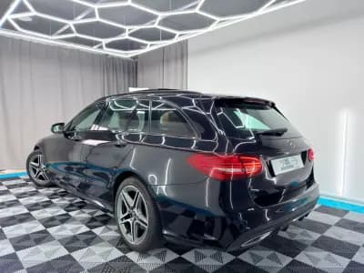 Vendo Mercedes-Benz C 300 2019 - 22750 EUR, 234000 km - AUTO.MOTO.pt