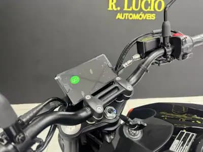 Vendo mota Kove Moto 2025 - 3190 EUR, 0 km - AUTO.MOTO.pt