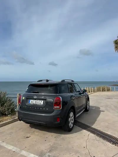 Vendo MINI Countryman 2020 - 25000 EUR, 81000 km - AUTO.MOTO.pt