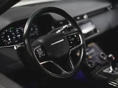 Sell Land Rover Range Rover Evoque 2022 - 39990 EUR, 62000 km - AUTO.MOTO.pt