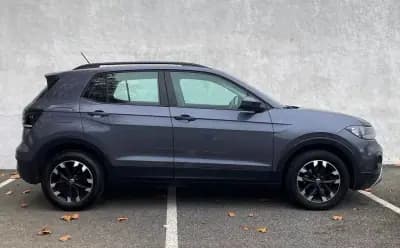 Vendo Volkswagen T-Cross 2022 - 17400 EUR, 99871 km - AUTO.MOTO.pt