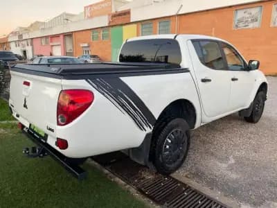 Sell Mitsubishi L200 2014 - 17990 EUR, 304000 km - AUTO.MOTO.pt