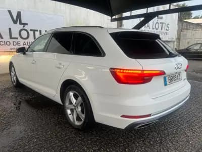 Vendo Audi A4 Avant 2019 - 25250 EUR, 82200 km - AUTO.MOTO.pt