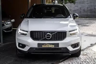 Vendo Volvo XC 40 2020 - 28980 EUR, 88796 km - AUTO.MOTO.pt