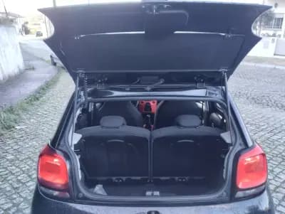 Vendo Citroën C1 Airscape 2014 - 7750 EUR, 120000 km - AUTO.MOTO.pt