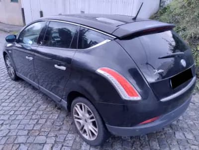 Sell Lancia Delta 2008 - 3450 EUR, 220000 km - AUTO.MOTO.pt