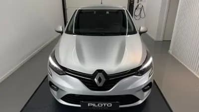 Vendo Renault Clio 2022 - 14900 EUR, 136243 km - AUTO.MOTO.pt