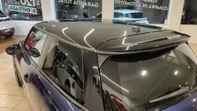 Vendo MINI One 2014 - 10990 EUR, 229990 km - AUTO.MOTO.pt