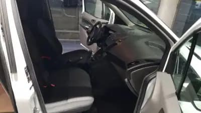 Vendo Ford Transit Connect 2021 - 16000 EUR, 122900 km - AUTO.MOTO.pt