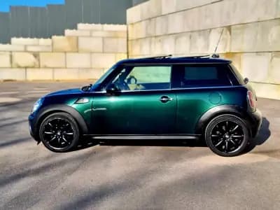 Vendo MINI 2009 - 8900 EUR, 154789 km - AUTO.MOTO.pt