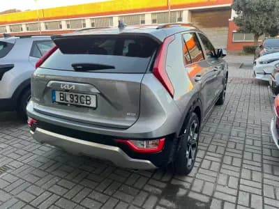 Vendo Kia Niro 2024 - 29500 EUR, 25000 km - AUTO.MOTO.pt