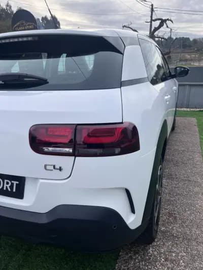 Sell Citroën C4 Cactus 2020 - 14000 EUR, 150000 km - AUTO.MOTO.pt