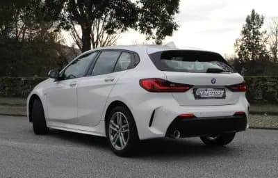 Vendo BMW 116 2020 - 22990 EUR, 121000 km - AUTO.MOTO.pt