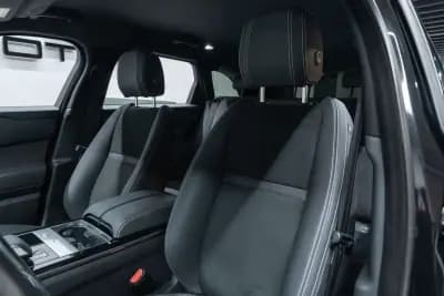 Vendo Land Rover Range Rover Velar 2021 - 52950 EUR, 67000 km - AUTO.MOTO.pt