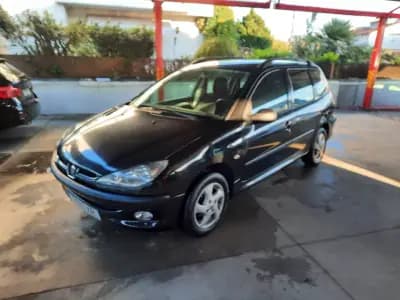 Vendo Peugeot 206 SW 2004 - 2500 EUR, 295418 km - AUTO.MOTO.pt