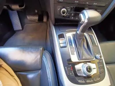 Vendo Audi A5 Cabrio 2016 - 26500 EUR, 115025 km - AUTO.MOTO.pt