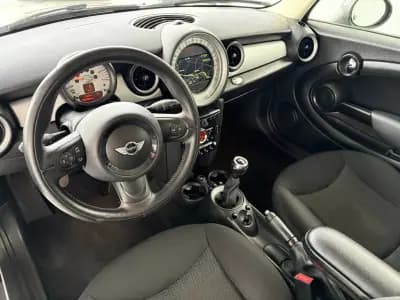 Vendo MINI Clubman 2014 - 11990 EUR, 156826 km - AUTO.MOTO.pt