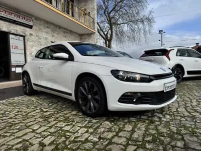 Vendo Volkswagen Scirocco 2010 - 10900 EUR, 189000 km - AUTO.MOTO.pt