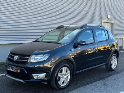 Vendo Dacia Sandero 2015 - 8950 EUR, 60000 km - AUTO.MOTO.pt