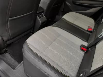 Vendo Renault Mégane E-Tech 2023 - 26500 EUR, 45000 km - AUTO.MOTO.pt