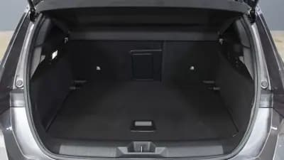 Vendo Opel Astra 2024 - 24450 EUR, 13500 km - AUTO.MOTO.pt