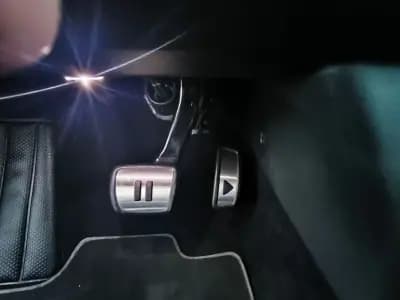 Vendo Volkswagen ID.3 2023 - 25890 EUR, 14500 km - AUTO.MOTO.pt