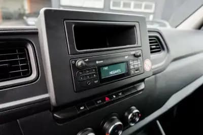 Vendo Renault Master 2023 - 22750 EUR, 166000 km - AUTO.MOTO.pt