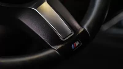 Vendo BMW 320 2014 - 18900 EUR, 210000 km - AUTO.MOTO.pt